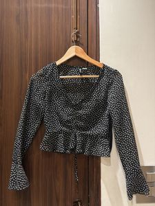 Chic Black &amp; White Ditsy Print Blouse