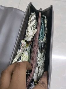 Chic Grey Crossbody Handbag