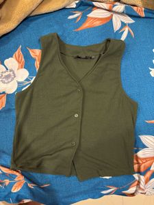 Ribbed Button-Up V-Neck Sleeveless Crop Top