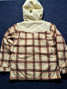 Stylish Plaid Patterned Jacket