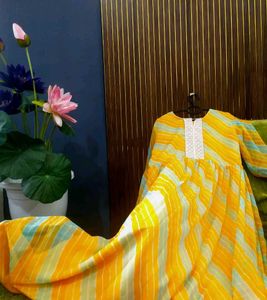 Yellow Green Stripped gown✨️✨️