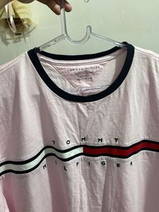 Tommy Hilfiger Pink T-Shirt