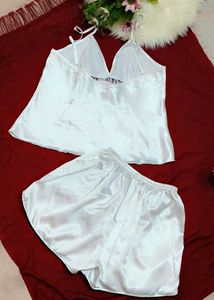 Satin cute pajama set 👍