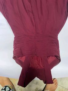 Elegant Burgundy Maxi Dress