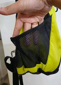 🔻High Price Drop- FasTrack Bagpack
