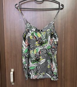 IMPORTED Tropical Print Cami Top with Zipper Detai