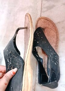 Stylish Black Cutout Flats