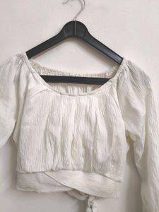 Chic White Textured Crop Top