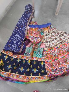 Embroidered Lehenga dupatta set