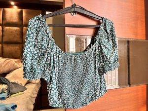 Floral Puff Sleeve Top