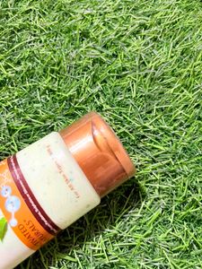 WOW Skin Science Pimple Care Face Scrub