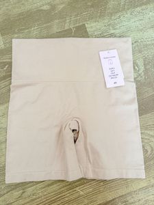 H&M Shaping Shorts