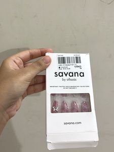 Savana by Urbanic Faux Nails