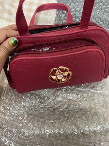 Fresh Handbag, Maroon 👜