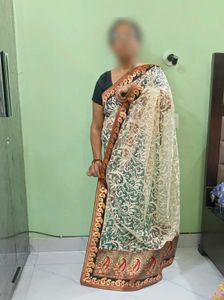 Banarasee Net Saree