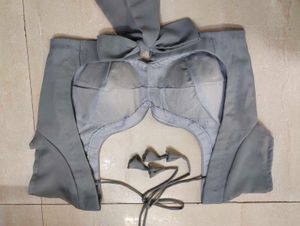 knotted backless blouse