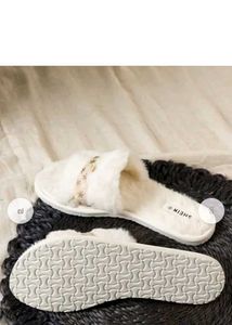 Cozy White Faux Fur Slippers