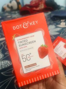 Dot &amp; Key Vitamin C-E Super Bright Face Serum