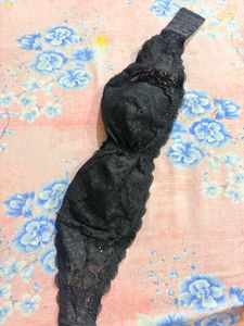 dressberry Black Lace Strapless Bra