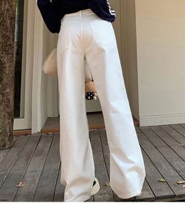 a white baggy jean