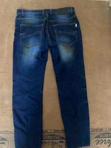Unused Branded Kanva Torn Jeans Buyed In Showroom