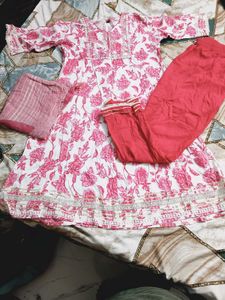 Pink Floral Kurta Set