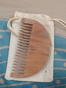 Wooden Hair Comb with Pouch