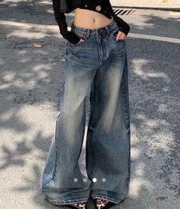 Savana Vintage Wash Wide Leg Jeans
