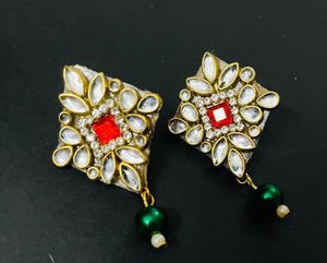 Fancy Party Wear Hand Made Kunden Earrings