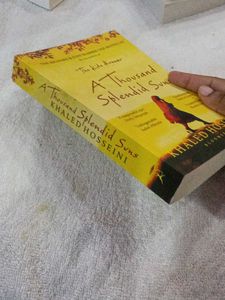 A Thousand Splendid Suns by Khaled Hosseini