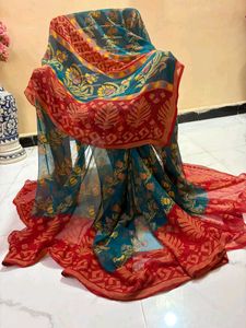 Vibrant Floral Print Chiffon Saree