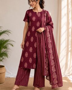 Maroon Floral Kurta Set