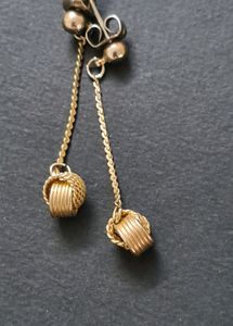 Dazzling Golden Stylish Danglers For Your Ears