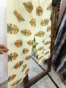Cream Floral Print Kurta and plazo set with pure c