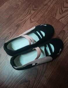 Puma Ballet Flats
