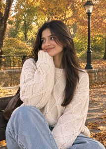New with tag Cream Cable Knit Sweater