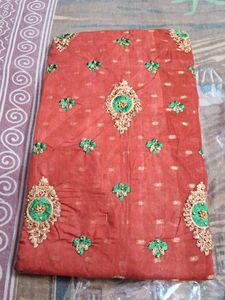 Elegant Red &amp; Green Embroidered Kurti