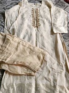 Elegant Embroidered Kurta
