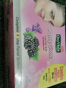 Oxyveda Facial Kit