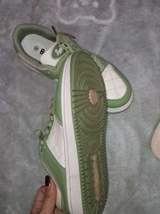 Green &amp; White Quilted Sneakers