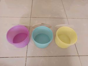 Set of 5 Assorted Storage Containers