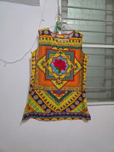 Vibrant Ethnic Print Sleeveless Kurta