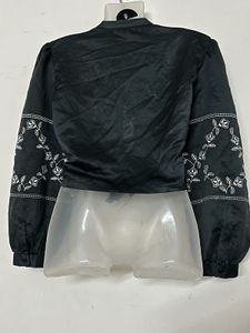 Pintresty silk Black Embroidered top