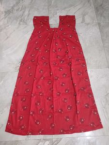 Comfortable Red Printed Nightdress
