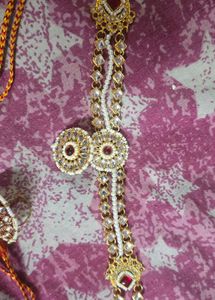 Elegant Kundan &amp; Pearl Jewellery Set