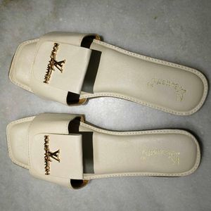 FIXED PRICE Stylish Women's Cream Slides