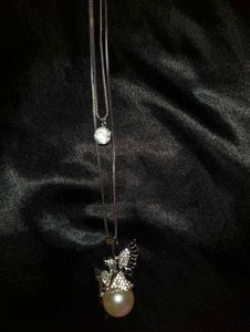 Elegant Pearl &amp; Crystal Necklace Set
