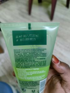 Simple Refreshing Face Wash