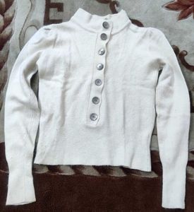 Button-Down Knit Top woollen