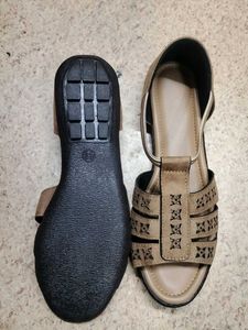Brand New Ladies Flat Sandal
